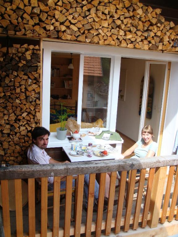 Bnb Hasatrog Jenaz Δωμάτιο φωτογραφία